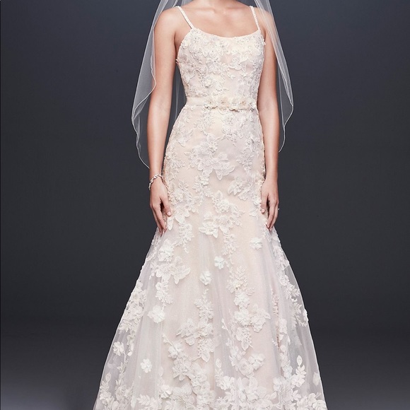 Oleg Cassini sleeveless beaded floral trumpet wedding gown with low back - Picture 7 of 17